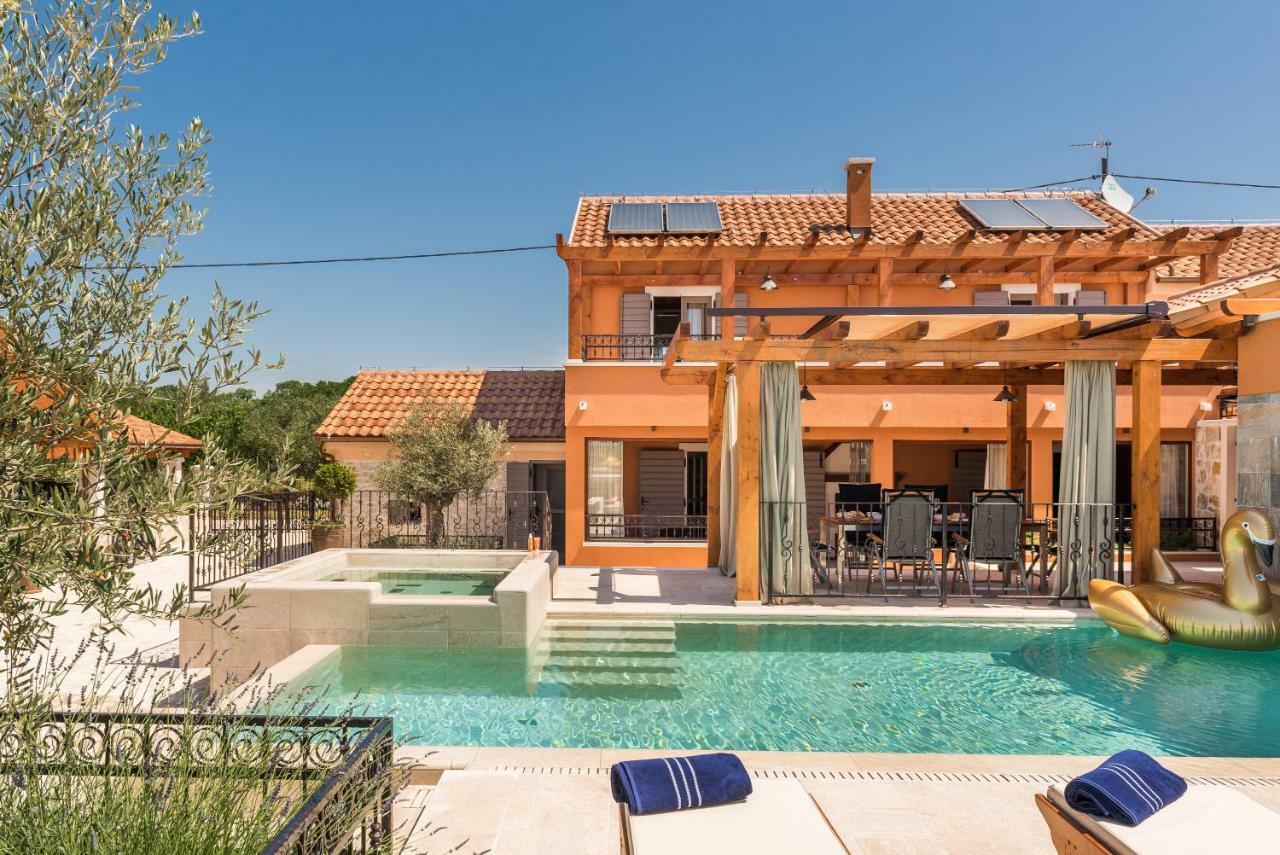 Villa Hirundo Rustica Skradin Exterior photo